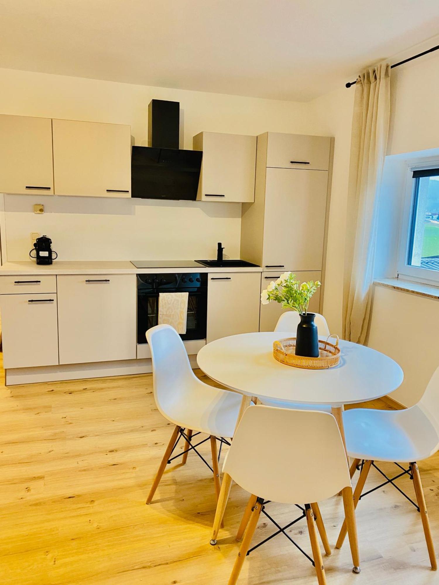 Zentrale Wohnung Mit Alpenblick Micheldorf in Oberösterreich エクステリア 写真